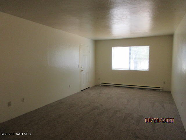 Building Photo - 459 W Merritt St