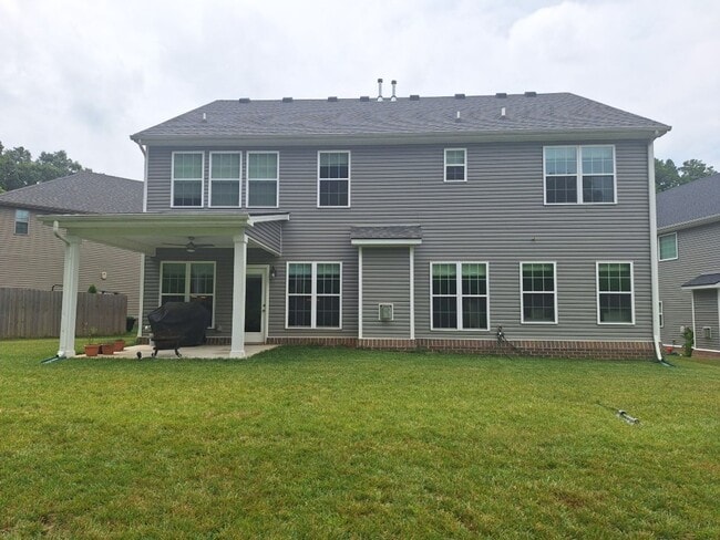 Photo - Beautify Brick 3 yr old Build in West Knoxville. No pets. House