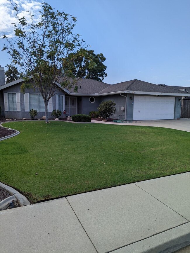 Building Photo - Charming 3-bedroom Home in the Northwest N...