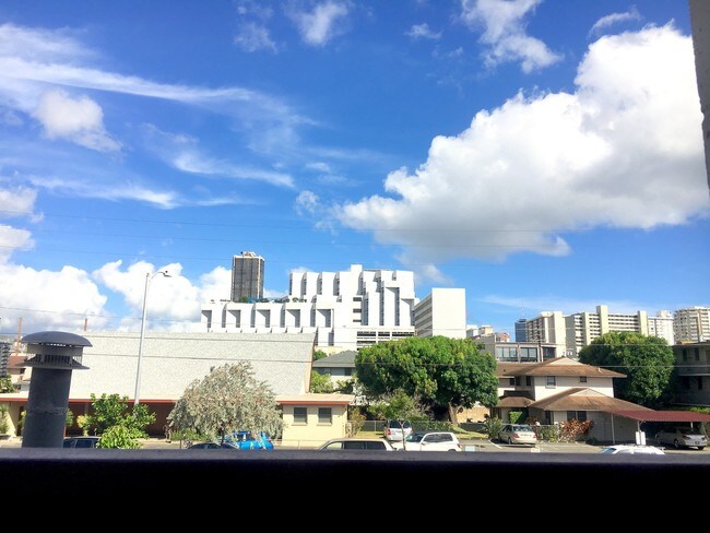 Foto del edificio - 816 Birch St