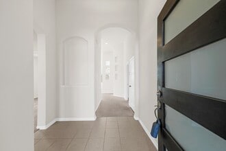 Building Photo - 13105 Oleander Bay Ln