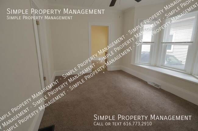 Foto del edificio - 615 Mc Reynolds Ave NW