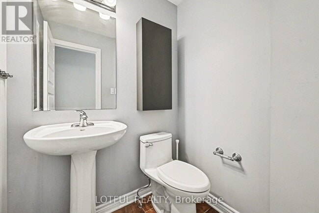 Building Photo - 2201 Marble Cres