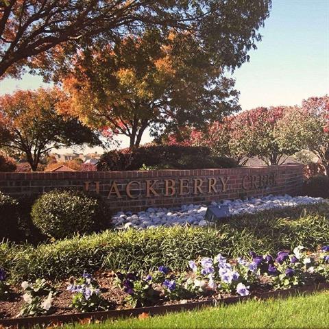 Foto del edificio - 2521 Briarcrest Dr