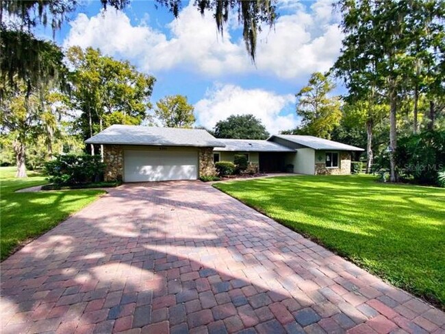 Building Photo - 5371 Crooked Oak Cir