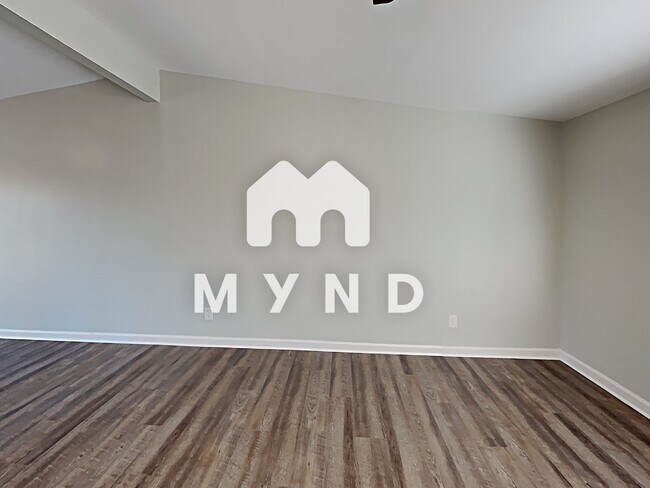 Foto del edificio - 4442 Ryan Rd