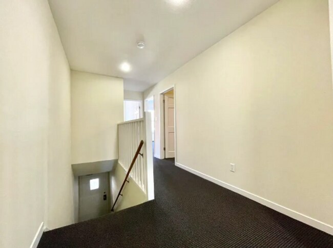Foto del edificio - 215-219 Church Street (1047r)