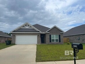 Building Photo - 16863 Fedora Dr