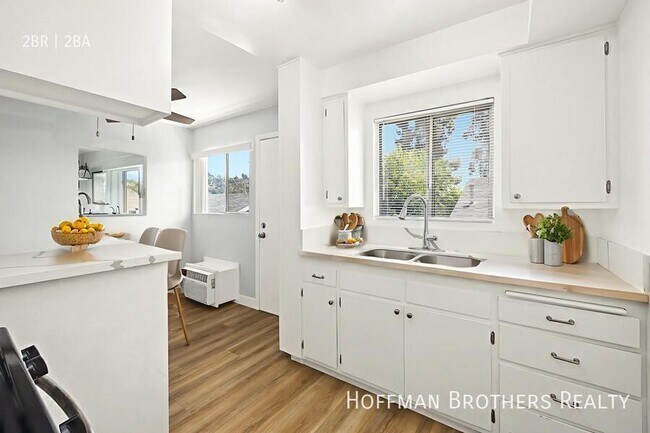 Foto del edificio - 616 San Pascual Ave