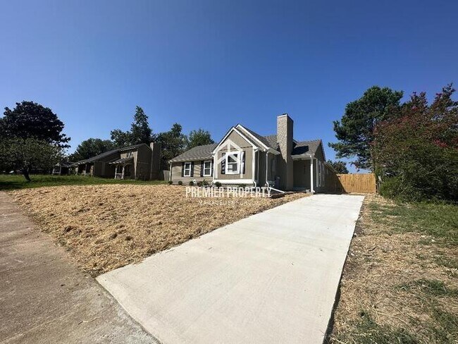 Building Photo - HALF OFF FIRST MONTHS RENT!