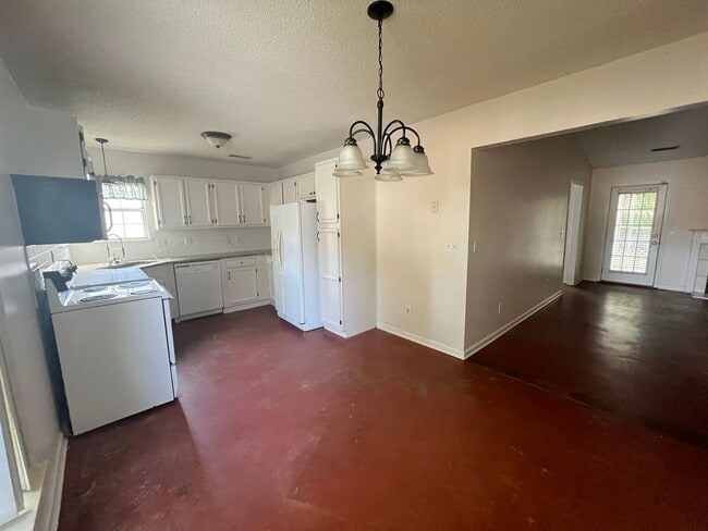Foto del edificio - 3 Bedroom 2 Bath House in Hemmingwood - West Ashley