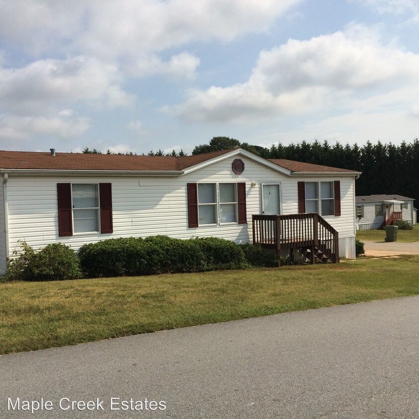 Foto principal - 800 S Main St