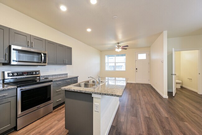 Foto del edificio - 13531 Oneida Ln