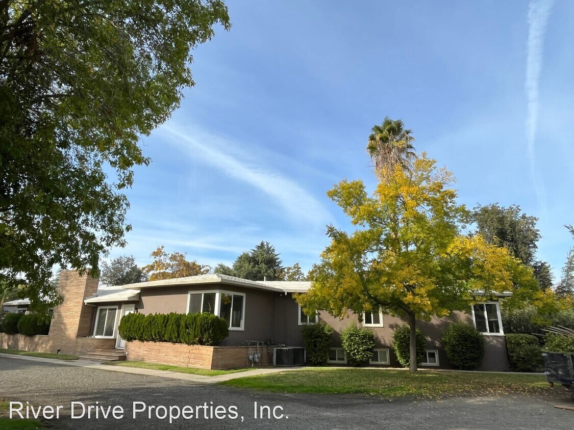 Primary Photo - 3 br, 3 bath House - 1161 WN Bear Creek Drive