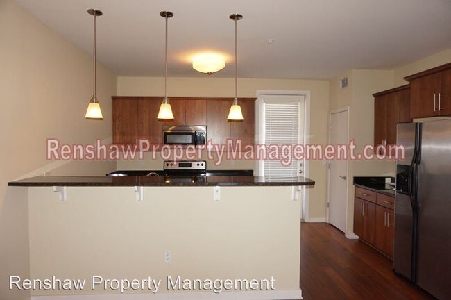 Foto del edificio - 380 N Island Dr