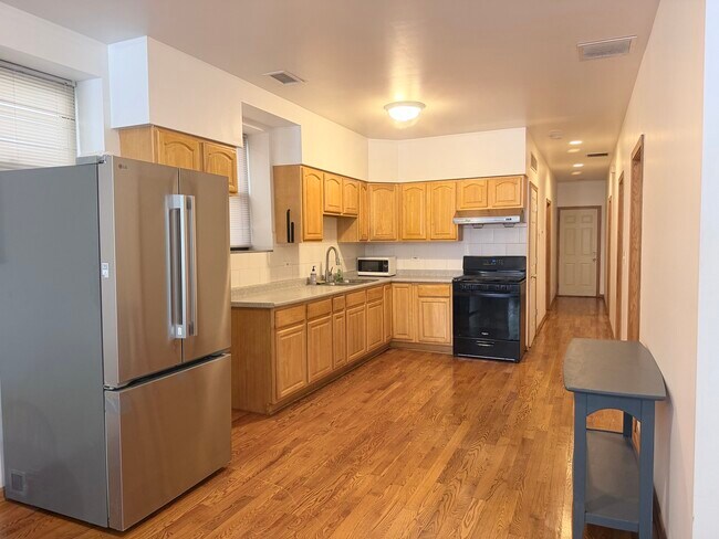 Foto del edificio - 2738 S Princeton Ave