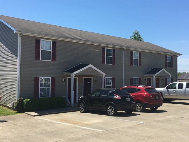 Building Photo - 252-1A EXECUTIVE AVE, CLARKSVILLE, TN 37042