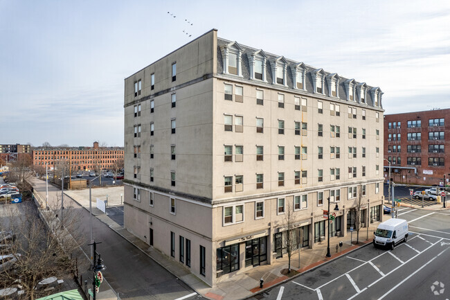 Building Photo - Bixby Brockton Apartments