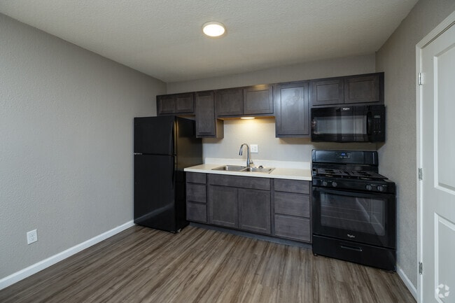 Interior Photo - Arbor Village Apartments