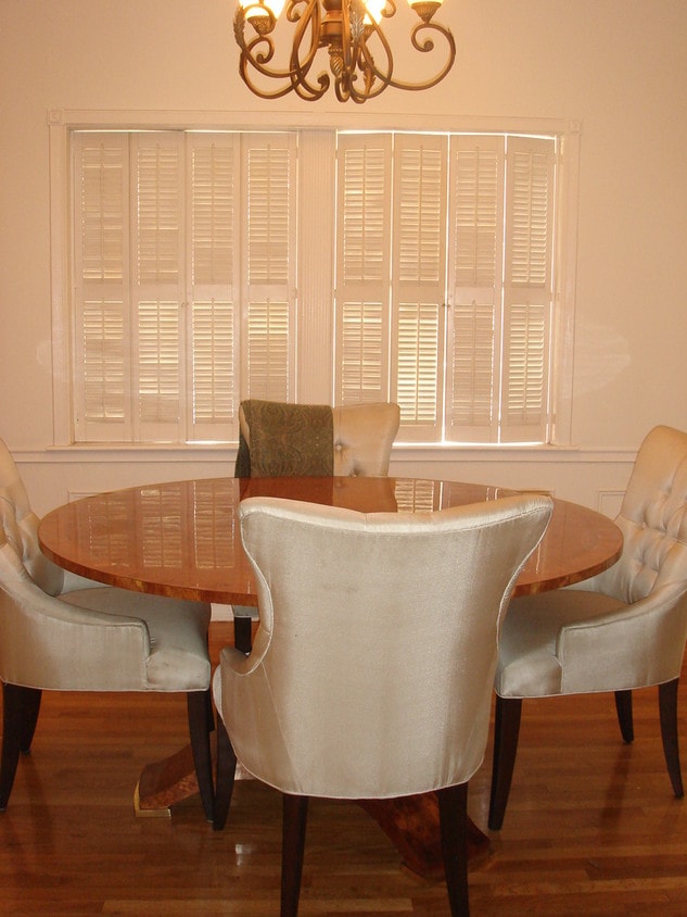 dining - 10800 Lindbrook Dr