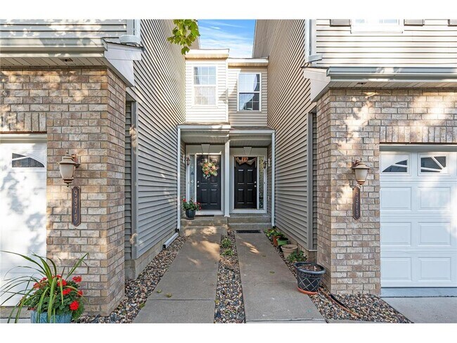 Building Photo - 9373 Rath Pl