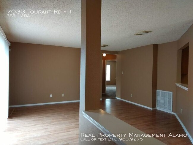 Building Photo - 7033 Tourant Rd