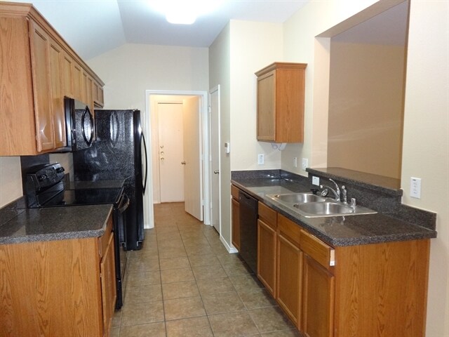 Building Photo - 2826 Painted Trail