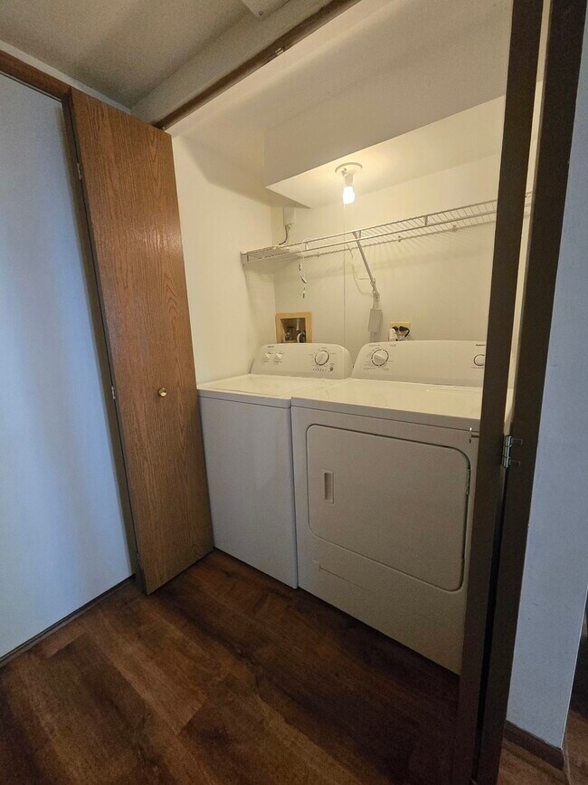 Foto del edificio - 277 W Treehouse Ln