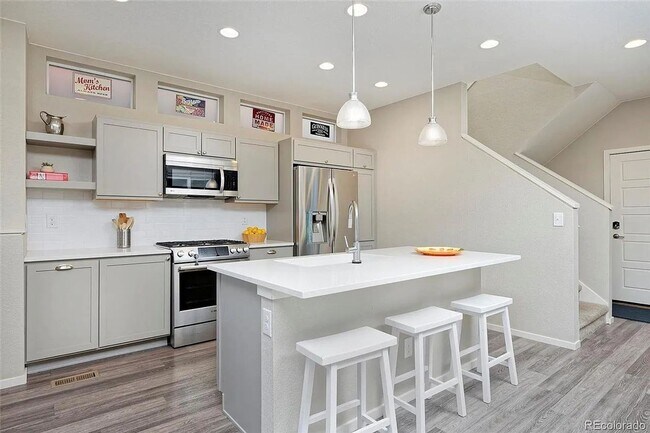 Building Photo - 4BR House in Great Denver Neighborhood