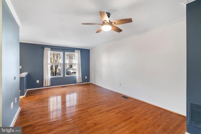 Building Photo - 1205 Farley Ct