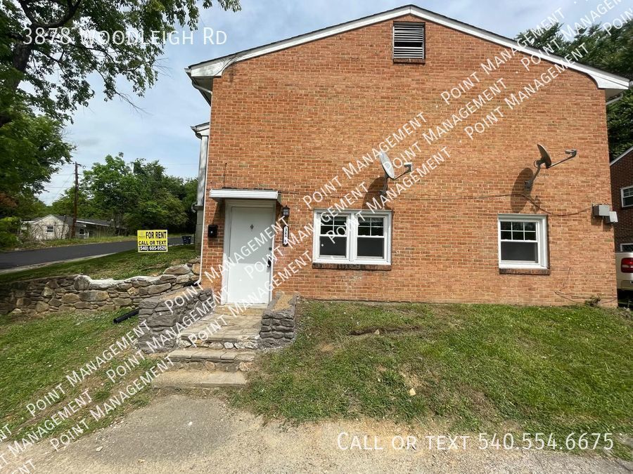Primary Photo - Lower Level 1 Bed 1 Bath Apartment