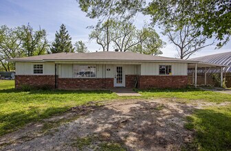 Building Photo - 138 N B St