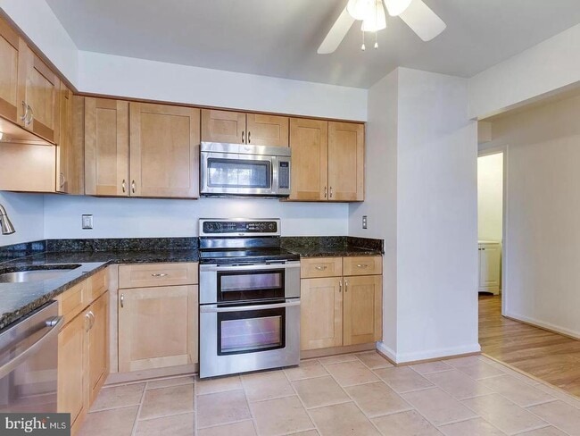 Building Photo - 8461 Diablo Ct