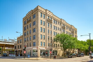 Building Photo - 1650 W Roscoe St