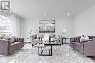 Building Photo - 213 Hickling Trail