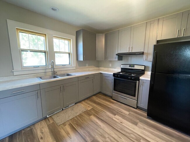 Foto del edificio - Adorable bungalow in Jenison