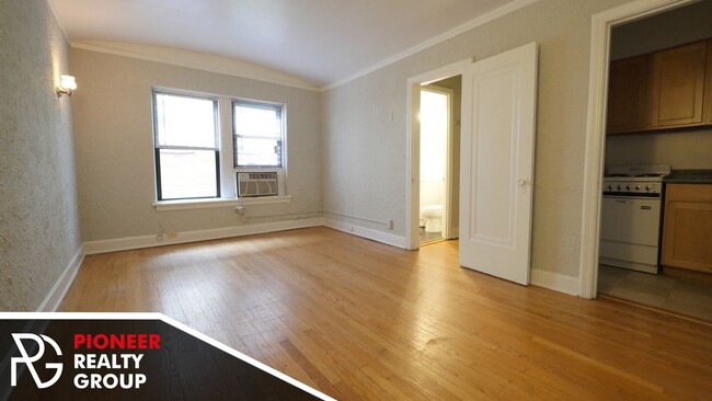 Building Photo - 536 W Arlington Pl
