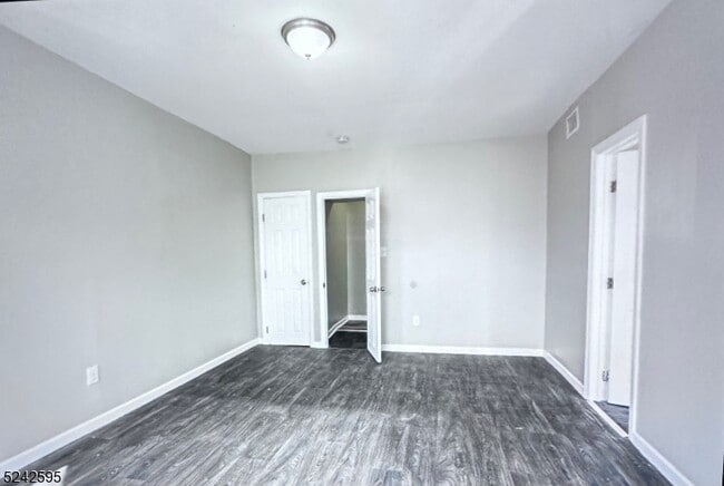 Building Photo - 123 N 15th St