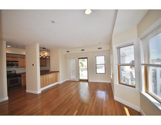 Building Photo - 34 Allston St