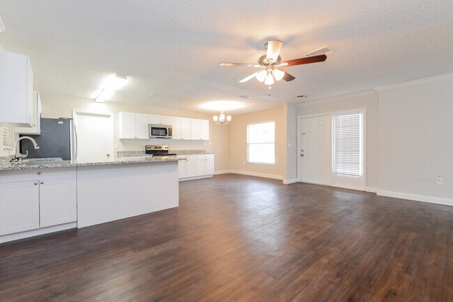 Foto del edificio - 4013 27th Ave W