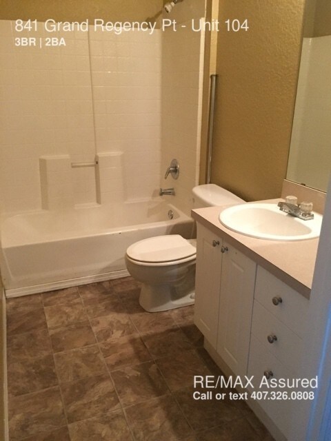 Building Photo - 841 Grand Regency Pointe
