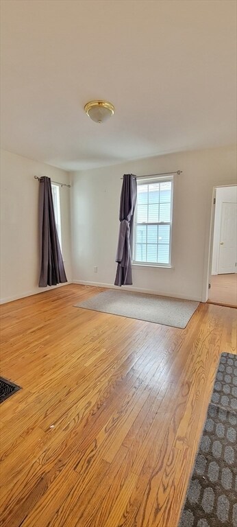 Foto del edificio - 64 Clark St