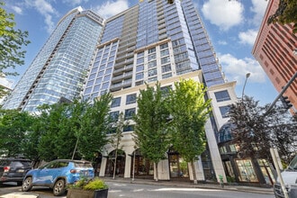 Building Photo - 2033 2nd Ave