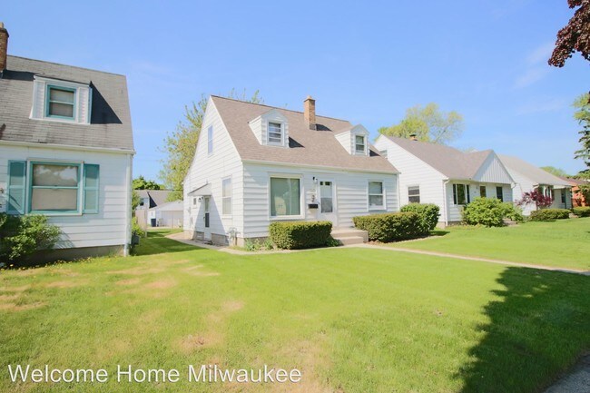 Building Photo - 3 br, 1 bath House - 9515 W Lisbon Ave
