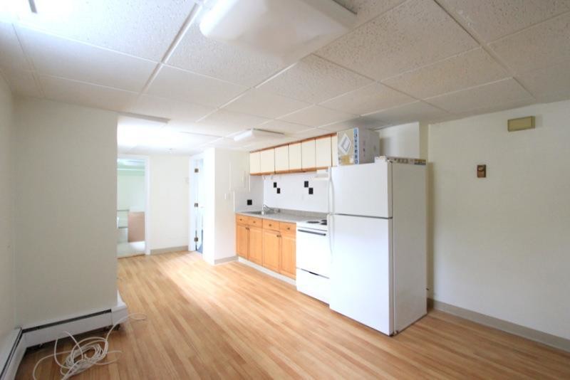 Primary Photo - 147 Highland Ave