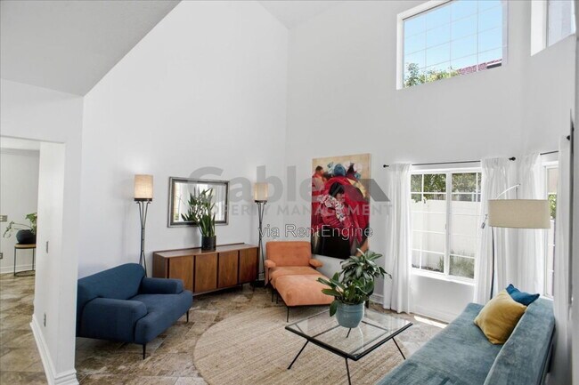 Foto del edificio - 26848 Hummingbird Cir