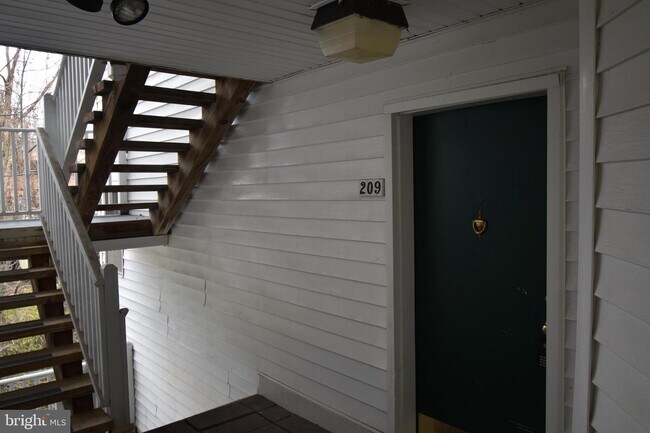 Foto del edificio - 2050 N Calvert St