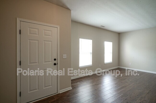 Building Photo - 12175 Bubbling Brook Dr