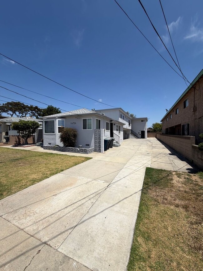 Bayon LLC - Bayon LLC Apartment
