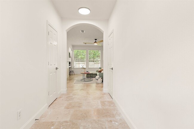 Foto del edificio - 127 Ledgestone Pl